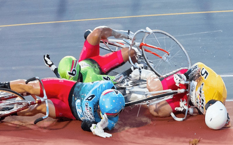 競輪で落車した選手が1着になった実例