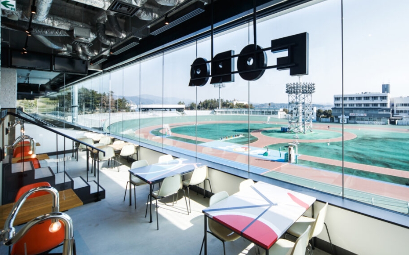 玉野競輪場レストラン「Cafe Restaurant FORQ」